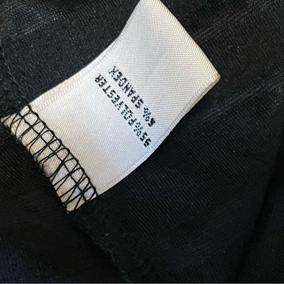 Chais black and metallic gold ruffle tier tank tropical escape size L large NWT - Picture 9 of 16